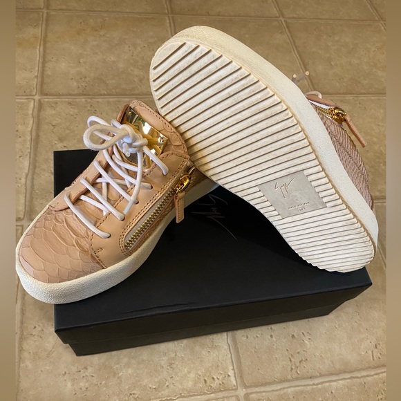 Giuseppe Zanotti Sneakers - Picture 11 of 11